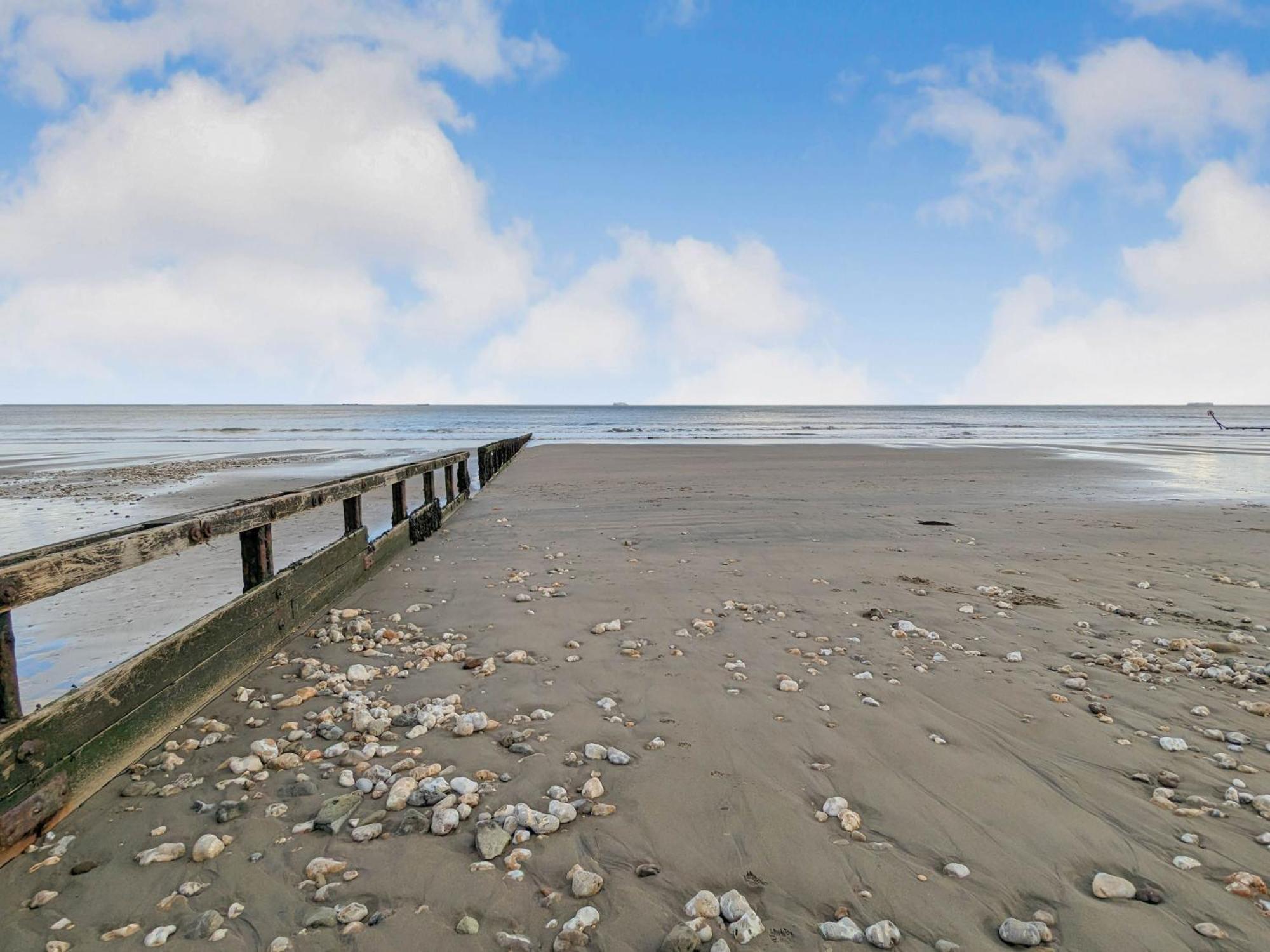 Shanklin Beach - Napier Exterior photo